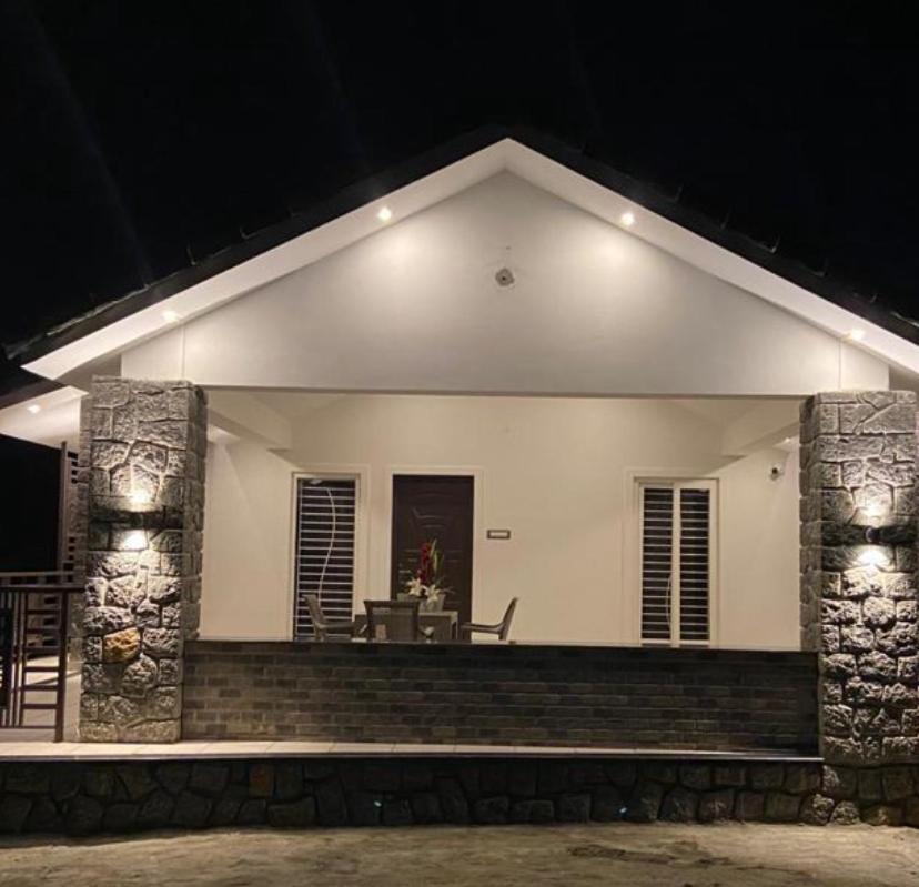 Rr Holiday Inn Kodaikanal Bagian luar foto