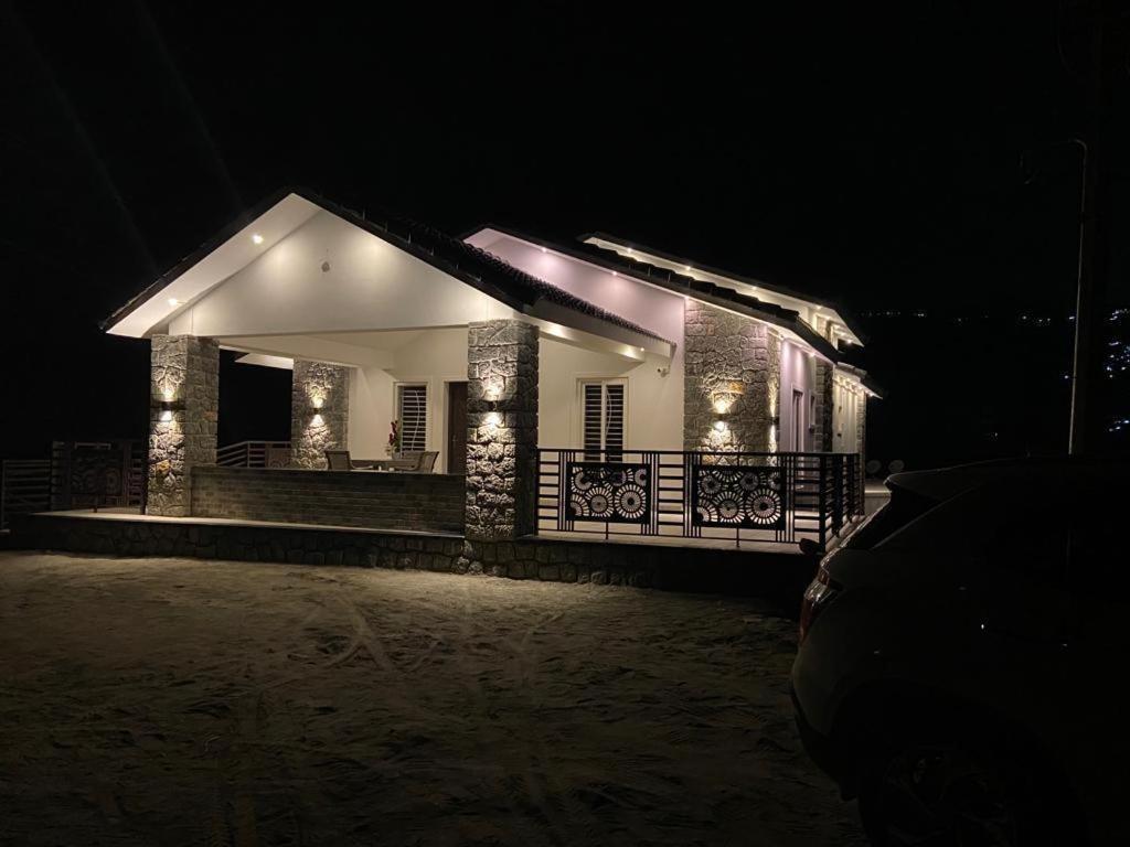 Rr Holiday Inn Kodaikanal Bagian luar foto